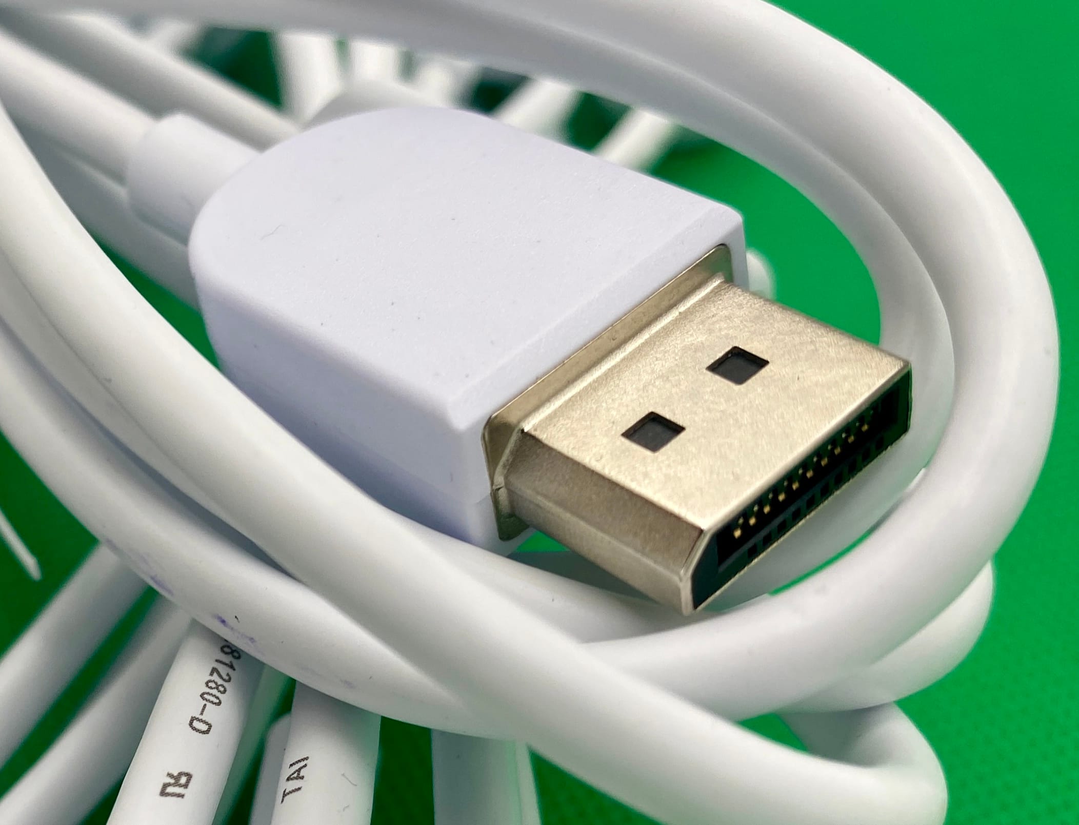 Kabel DisplayPort 1.4 EIZO do monitora FHD 240Hz 8k 60Hz HDR 2m BIAŁY - obrazek 2