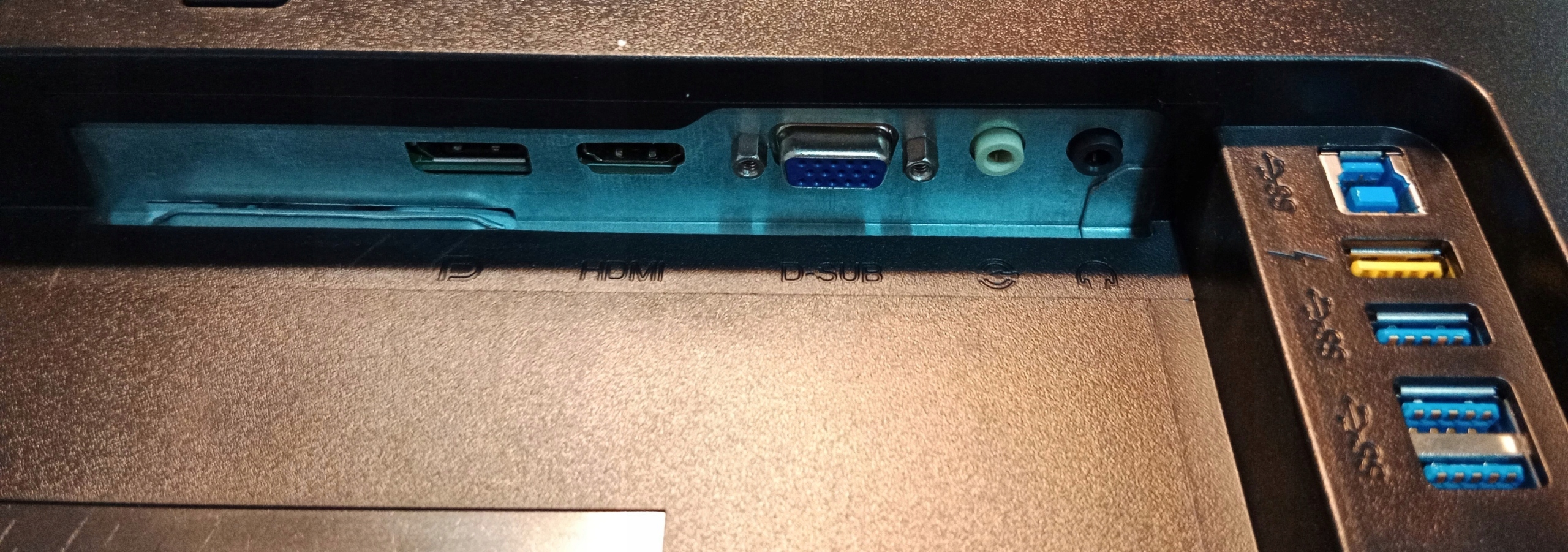 664ab6b17f80fed5808f43f13eeda74d