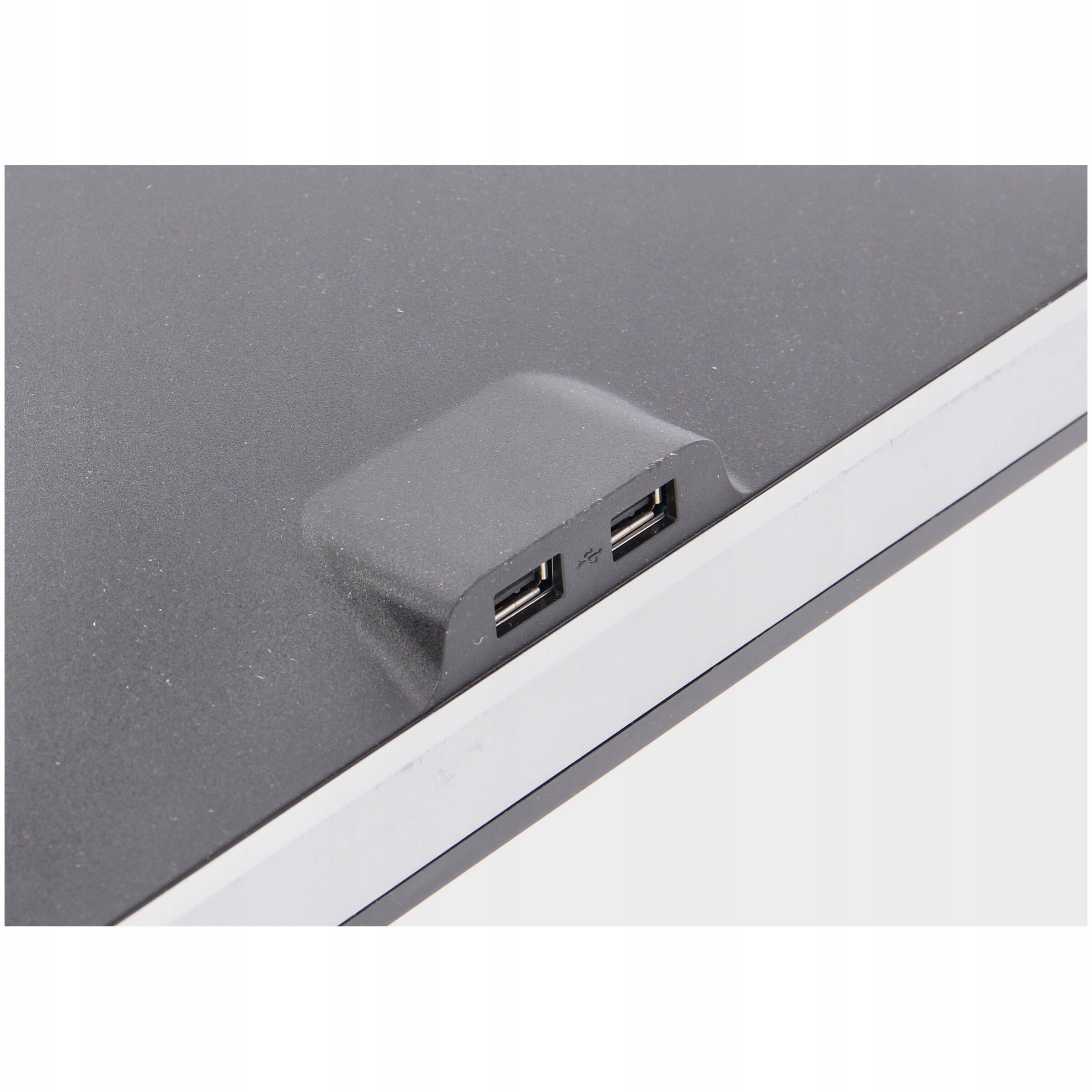 7584b2d3637ce7e47fb49583ee350576