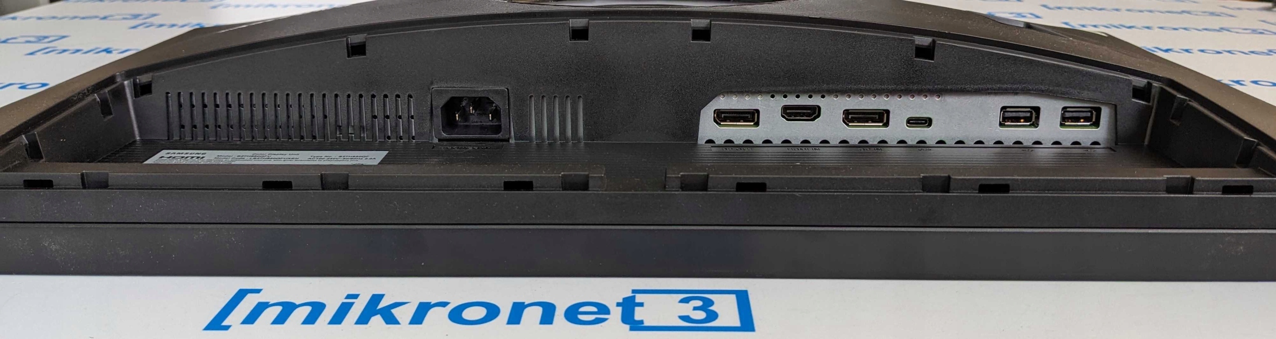 8c269b737ef492c9858aca4f5ef18e1f