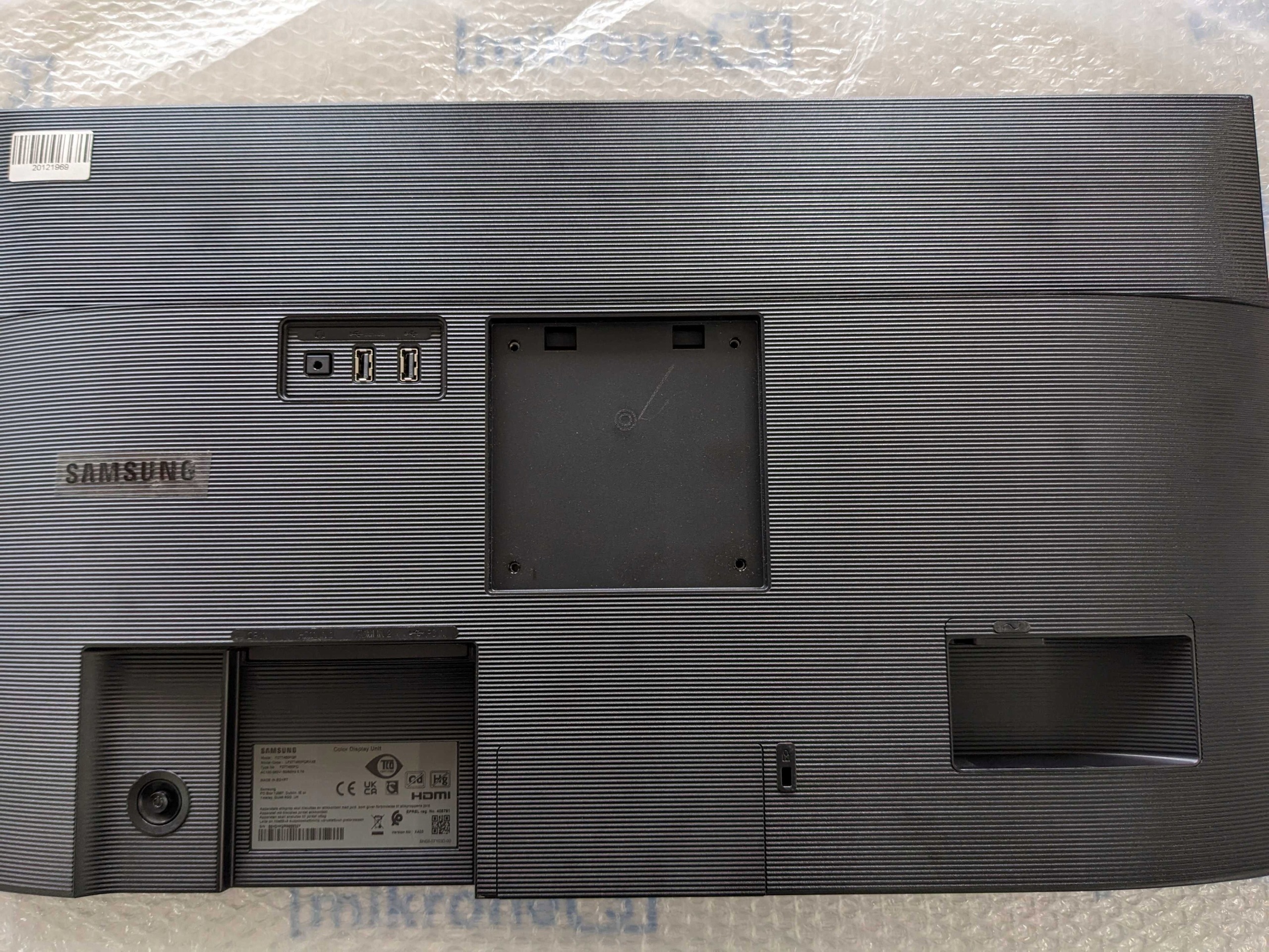 989b505b27535ef4a68783018939a75e